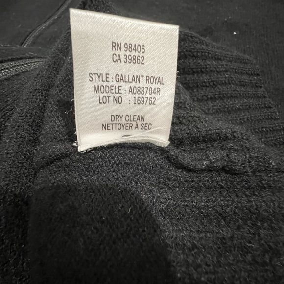 Theory cashmere black sweater men’s  SZ S - Picture 7 of 14